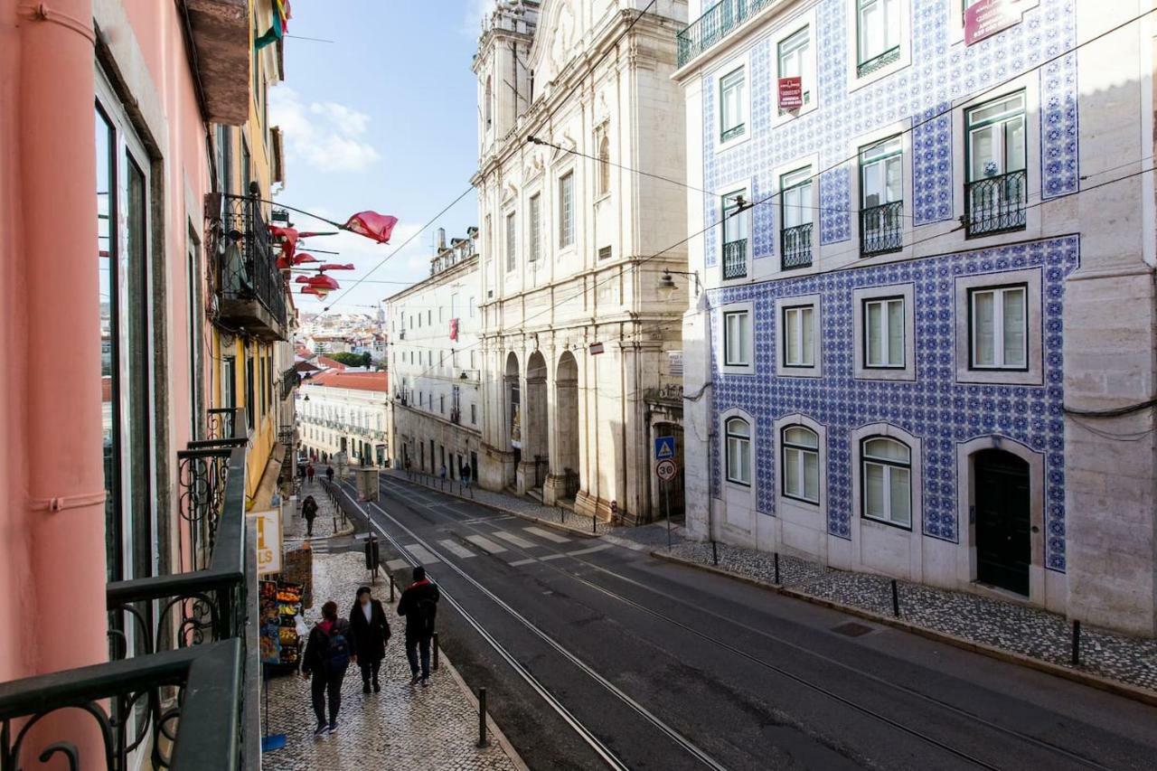 Calcada Do Combro Apartment Lisbon Bagian luar foto